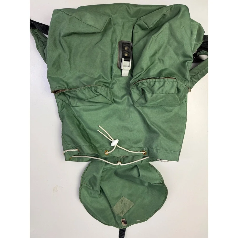 Vintage REI Co-op Rucksack Backpack Green Seattle USA Diamond Logo Hiking Bag